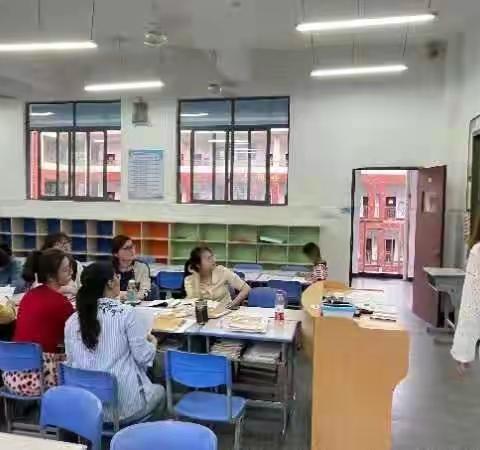 【学在经开 加校发展加速度】(总第163期) 积跬步，行万里——九江出口加工区学校开展备课活动