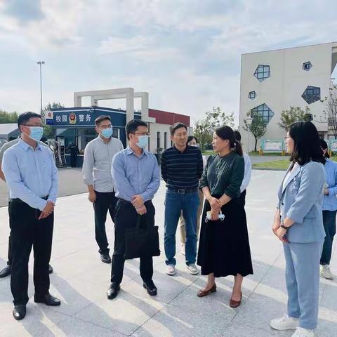 梅香街小学迎接省市乡村复兴少年宫检查验收