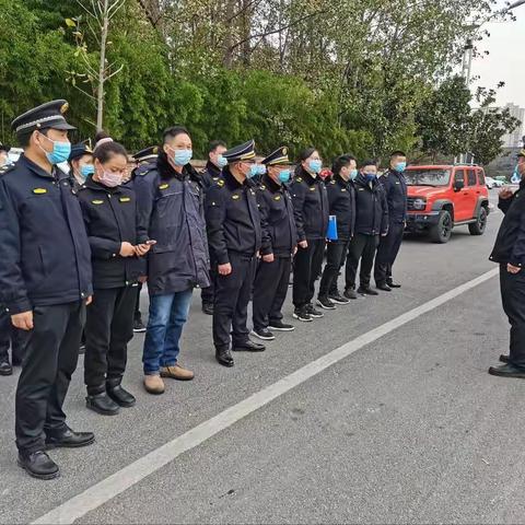 郾城区：市容秩序密集宣传整治月显成效