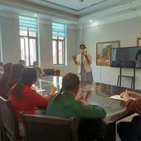 【卫生保健】预防为主 科学防范——学园组织开展幼儿园春季传染病及疫情防控知识业务技能培训