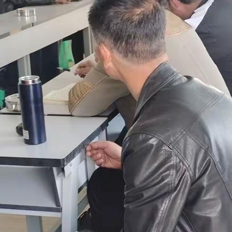 昭通工业园区～安全警钟天天鸣，平安大道天天行！