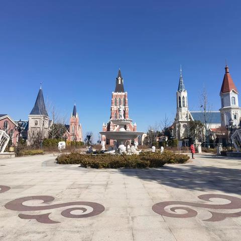 探秘启东恒大废弃建筑：一场时光的旅行