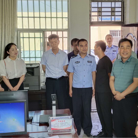 市禁毒委及县禁毒大队来土桥镇检查禁毒重点整治工作