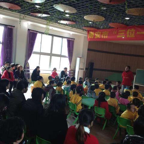 简要的∶自我介绍