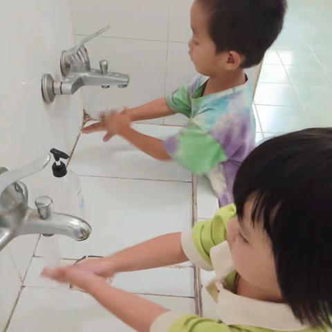 时光恰好，初秋相见——望楼幼儿园小二班，九月开学季