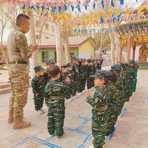 《保姆式的教育，孩子并不领情》飞天幼儿园 小一班   读书分享