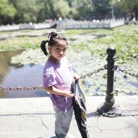 鼓楼巷幼儿园“绘本留声机”大一班第七期——《植树节》（副本）