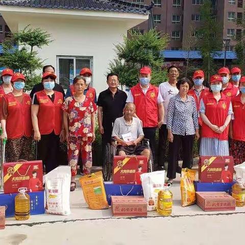 漯河市自然资源和规划档案馆开展“双承诺”慰问帮扶村贫困户暨帮扶村社区服务活动