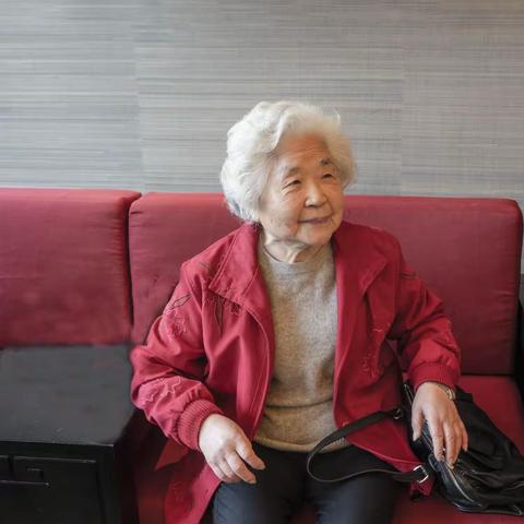 潮府相聚激情满怀                    张荣高拍摄