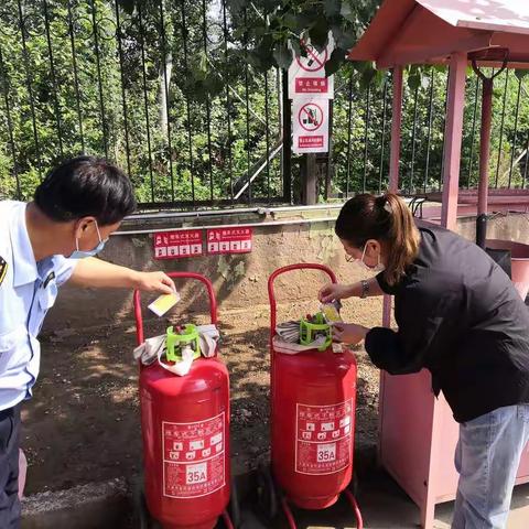 “远虑解近忧 排除火灾隐患  ”-客五分公司第四车队