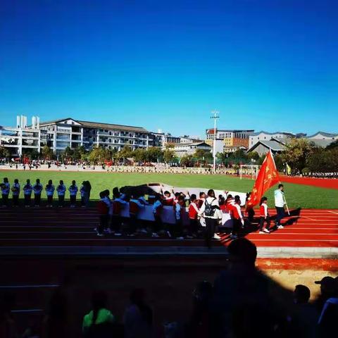 促特长   展风采 ——官渡区东华二小参加2020年官渡区青少年（学生）运动会简讯