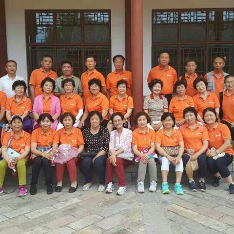 新华联老年协会2018年6月16---17日1休2日 古北水镇旅游