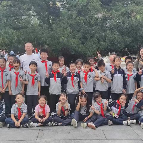 秋日拾趣，一路童行——大洋路小学实习生第四周实习周记