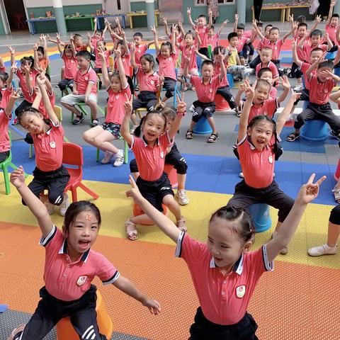 幼儿园的最后一天———涟钢四幼儿园大二班毕业回想