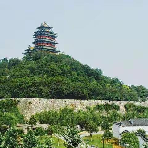 《十大名楼诗话》之阅江楼——兼析宋濂《阅江楼记》