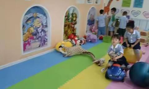 纳尼亚幼儿园小熊一班七月第一周周反馈请查收