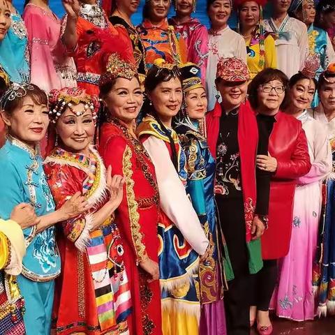 悉尼华人民族歌舞团中秋演出照片集锦