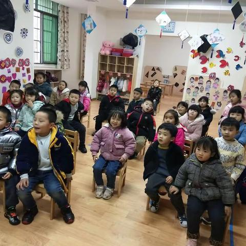 2020年烽烽兔幼儿园成长班秋季学期结束，神兽们放假啦！