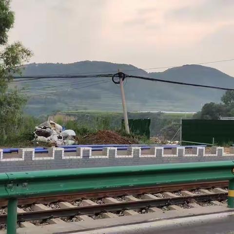 爱卫办喜迎“深呼吸小城（壶关）夏季旅游文化节”旅游沿线环境卫生督查