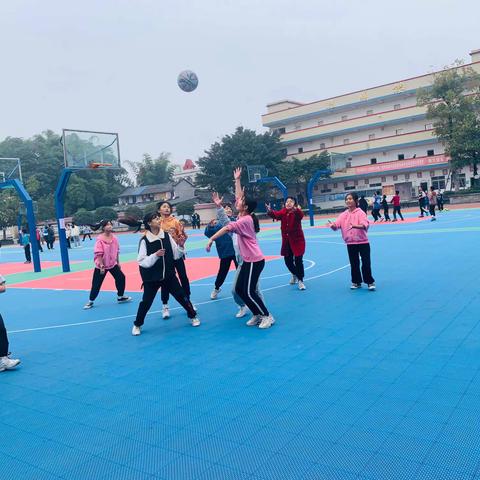 一步一步地走，这是唯一的成功之路！