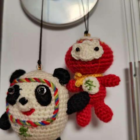 我的手工编织冰墩墩雪容融