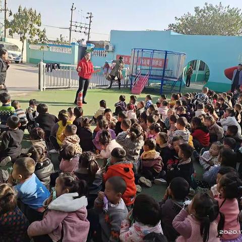 博乐幼儿园消防演练
