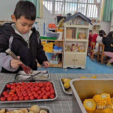 幼儿园的幸福生活——快乐自助餐，美味齐分享