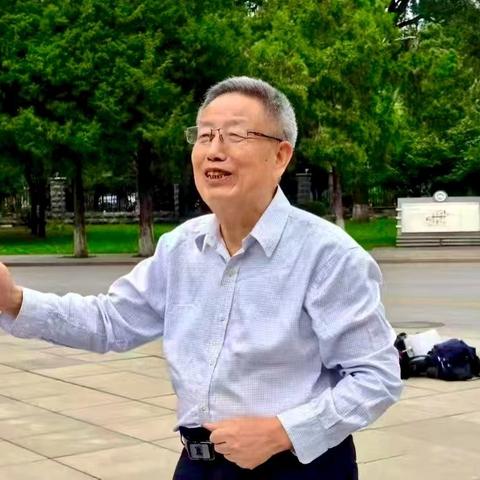 校庆与寿辰同贺 感恩和奉献相融