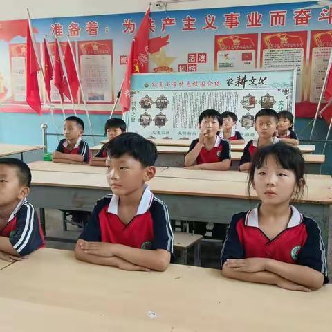“喜迎二十大，争做好队员”唐园镇孙寨小学新队员入队仪式