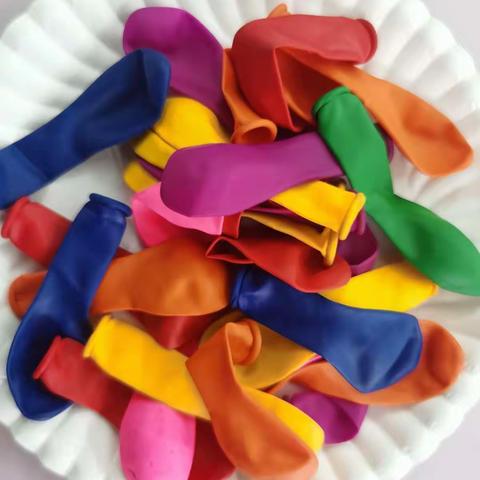 凉城县第一幼儿园晨星班——班本课程《神奇的气球🎈》