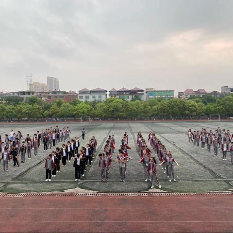 在住宿班晨会上的讲话（4月13日）