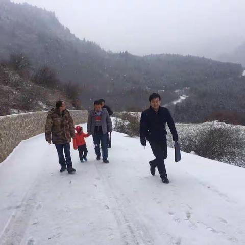 不忘初心七十载方得始终    风雨同舟行六年硕果累累——冶力关镇脱贫攻坚工作掠影