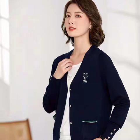 丝蒂芬妮 恩莉 格莱蒂尔2022季长袖天丝毛衣