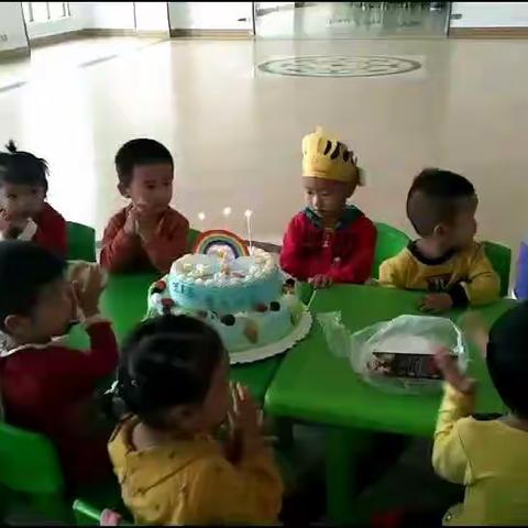 祝王上霖小朋友生日快乐🎂️健康、快乐、成长。
