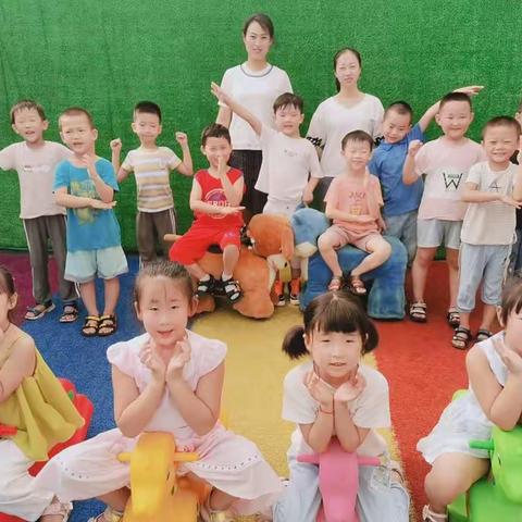 送给金风车幼儿园明天即将升小学的小学生…