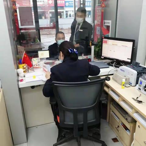 枣庄农商银行棠阴支行积极开展防绑架、劫持人质预案演练