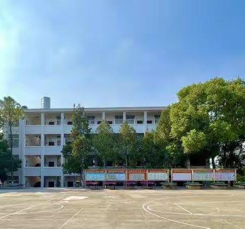 【周中动态】疫情防控同风雨，线上教学护花开——周家店中学本部线上教学纪实总结(11.21－11.29)