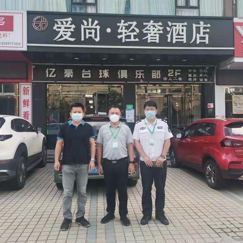 心贴心温暖服务 心连心共抗疫情——海口民政干部变身旅客专员 全力做好滞留旅客保障服务