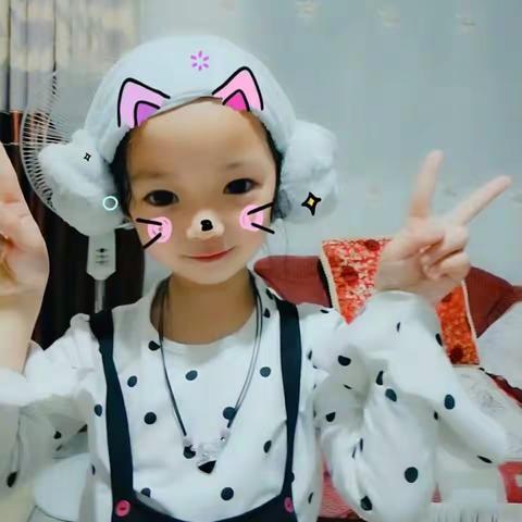 实验二小学前（一）班张紫炫，祝祖国妈妈生日快乐