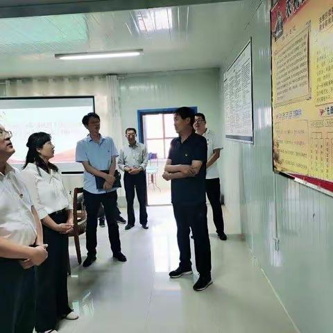 玉门市委副书记辛克东调研指导联合收割机机手协会党建工作