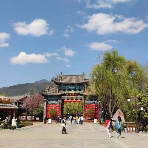 茶马古道上的重镇——丽江束河古镇游记