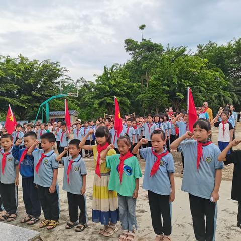 高土小学庆祝中国少年先锋队建队74周年暨“争做新时代好队员”主题系列活动