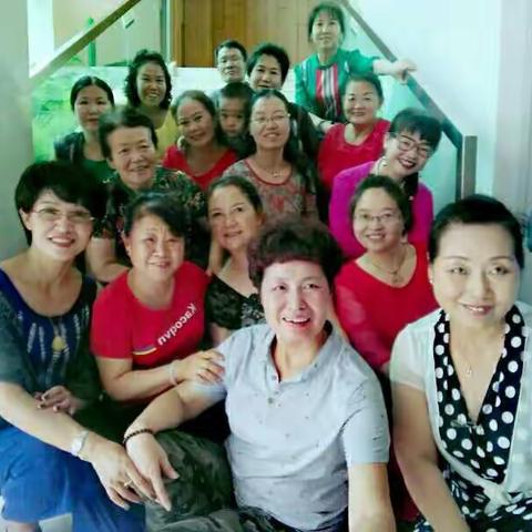 水电厂的俏女人，感谢许妹搭起友谊的平台！20170706