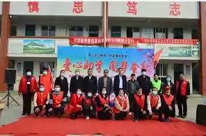 一本书，一个梦，一次助学，一片情
