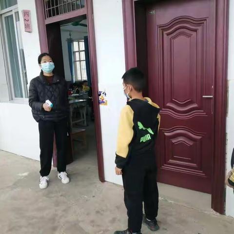 校园疫情防控，模拟演练不松懈——横州镇江南村委小学开展疫情防控演练