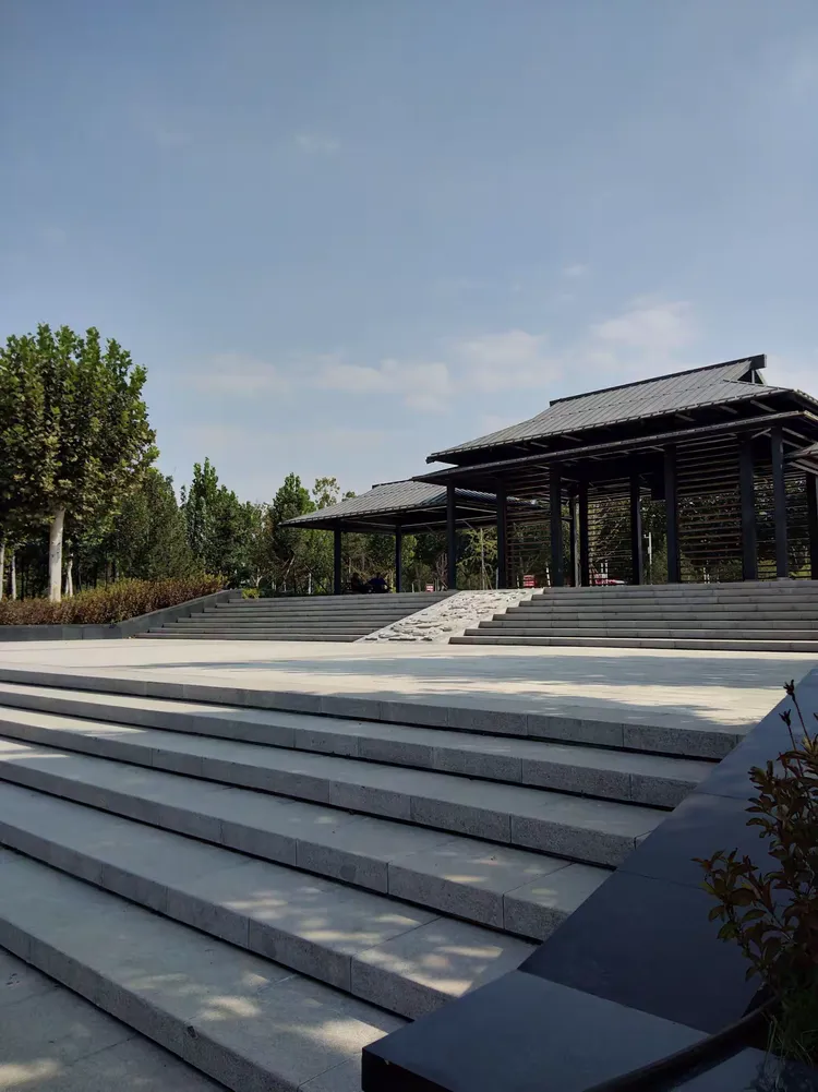 章丘林荫公园
