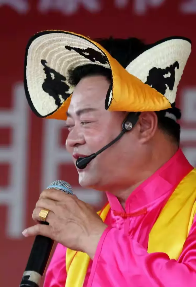 “安康花鼓子”优秀传承人――刘小平