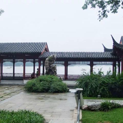 玄武湖杂咏十二章