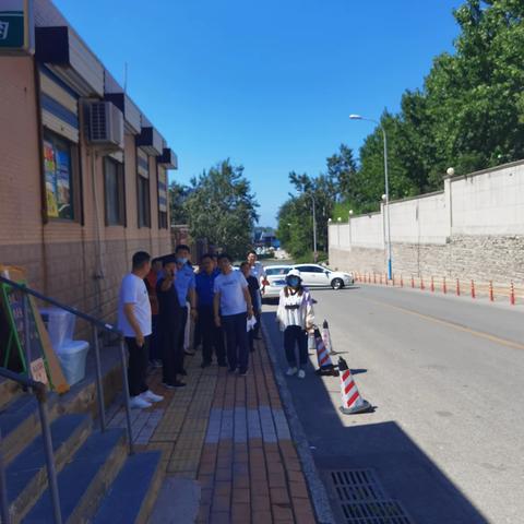 【喜迎二十大系列活动】智远街道林景苑社区聚力党建强引领，道路治理齐发力