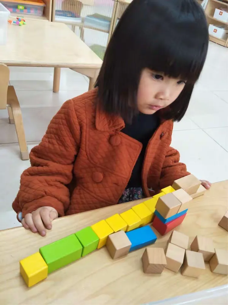 这个堆积木可以任性发挥，适合我～